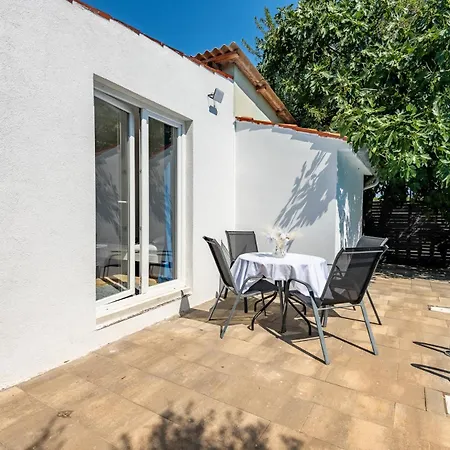 Daire Haus Rita Private Pool 4 Person 2badroom