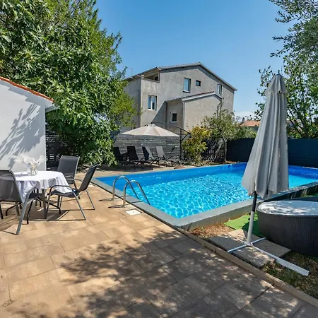 شقة Haus Rita Private Pool 4 Person 2badroom *