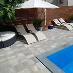 Haus Rita Private Pool 4 Person 2badroom Apartment