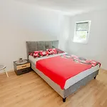 Haus Rita Private Pool 4 Person 2badroom *