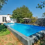 Haus Rita Private Pool 4 Person 2badroom * Loborika