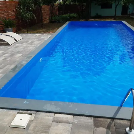 Haus Rita Private Pool 4 Person 2badroom Apartman Loborika