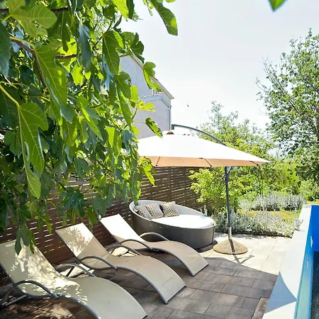 Haus Rita Private Pool 4 Person 2badroom