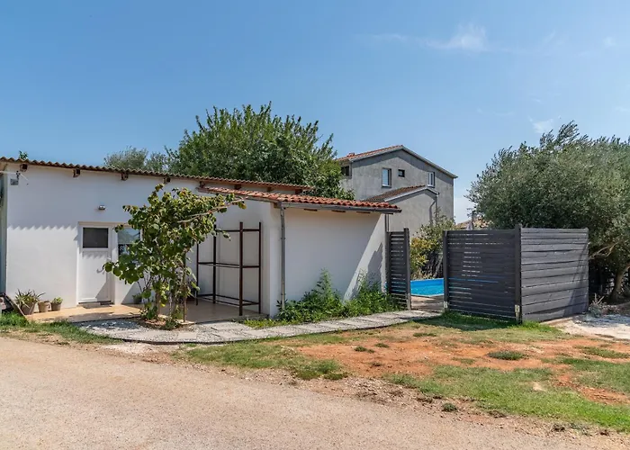 Haus Rita Private Pool 4 Person 2badroom * Loborika